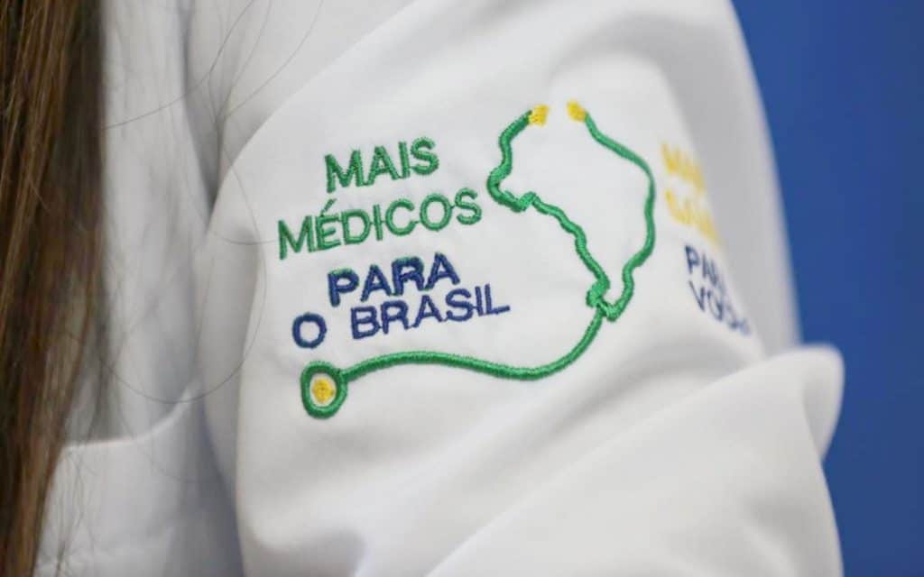 Saullo Vianna solicitou ao presidente da República e ao Ministro Pazuello, o aumento da oferta de médicos do programa Mais Médicos no AM.