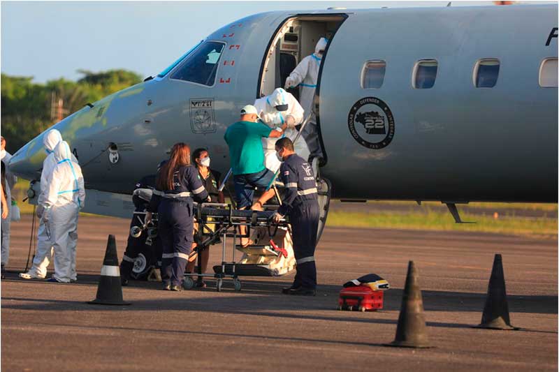 Juíza deu 24 horas para que o governo federal realize a transferência de todos os pacientes graves com Covid-19 em condições de remoção para outros estados.