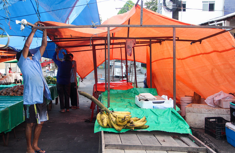 As feiras livres e mercados gerenciados pela Prefeitura de Manaus, por meio da Semacc, retomam as atividades em novo horário de funcionamento.