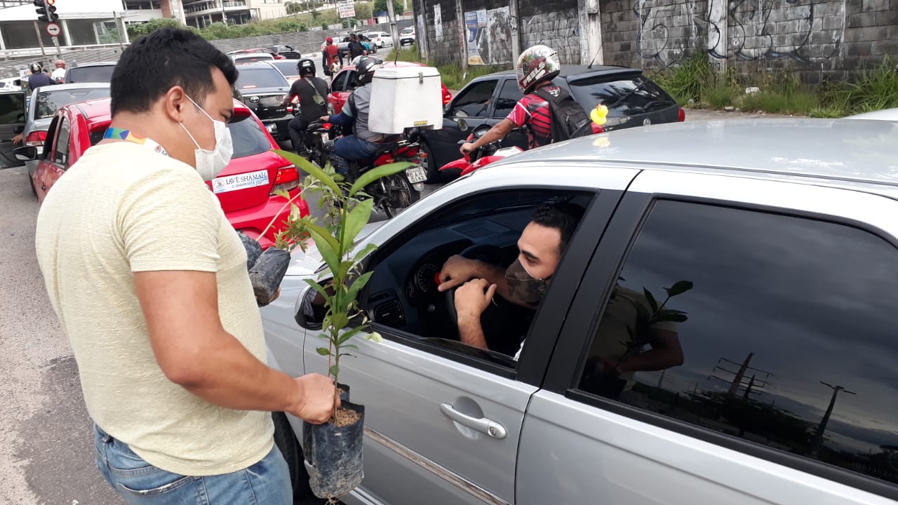 Quem passou pela avenida governador José Lindoso na tarde desta quarta-feira, 2/6, pôde ver mudanças que serão realizadas no local.