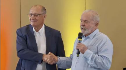 O PSB oficializou a indicação do ex-governador de São Paulo, Geraldo Alckmin como vice-presidente na chapa de Lula (PT) nas eleições de 2022.