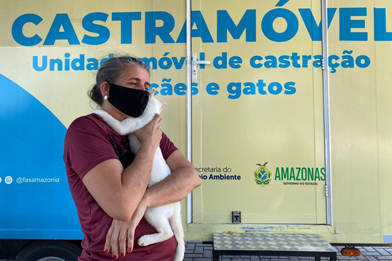 Desde que começou a funcionar, em outubro de 2021, o Castramóvel já realizou 5.298 castrações de cães e gatos no Amazonas.